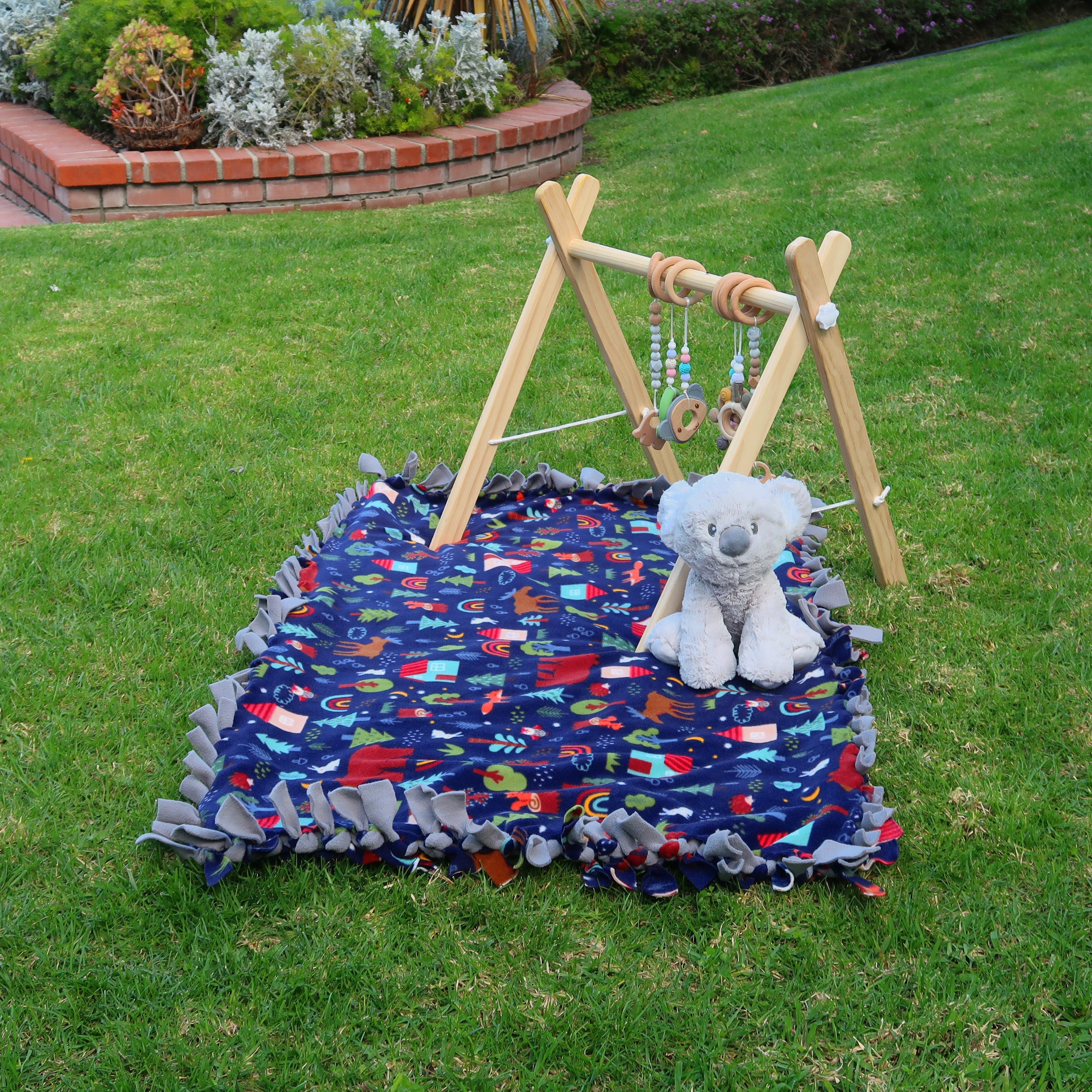 Handcrafted Baby/Toddler Size Finished Tie Blanket (46" L x 30" W), Premium Anti-Pill Plush Fleece No-Sew - Forest Friends Print with Solid Gray Backing